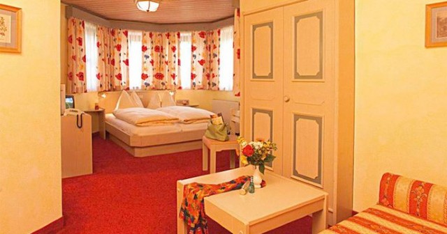 Geräumiges Zimmer - Familienstudio Frauenkogel